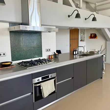 Daire Two Bedrooms Penthouse Amsterdam